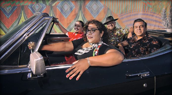 La Santa Cecilia Presenta Su Nuevo Sencillo Y Video “Ella Me Enamoró” La Santa Cecilia Presenta Su Nuevo Sencillo Y Video "Ella Me Enamoró"