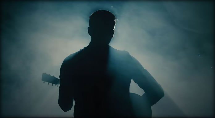 Lucah Presenta Su Nuevo Sencillo Y Video "Yo Me Quedo"