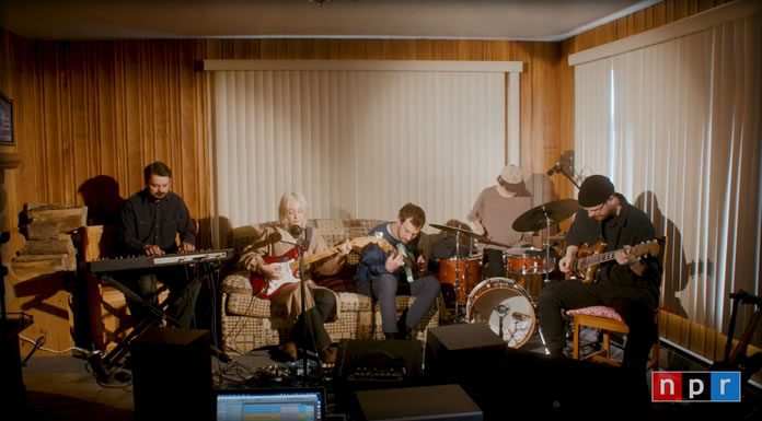 NPR Music Presenta A Men I Trust Dentro De Su Serie Tiny Desk (Home) Concerts NPR Music Presenta A Men I Trust Dentro De Su Serie Tiny Desk (Home) Concert