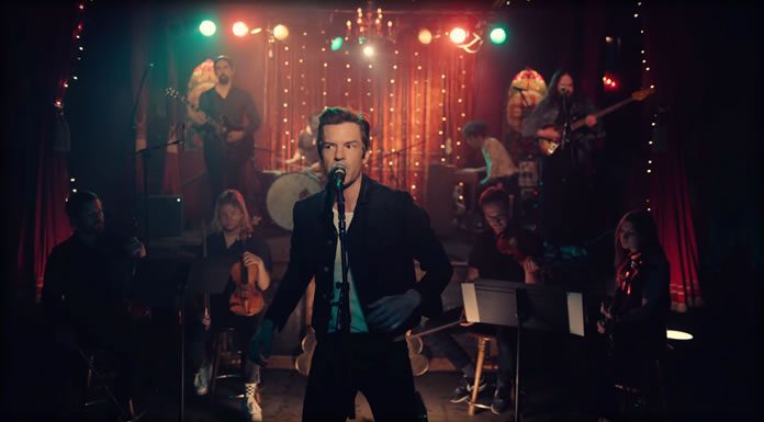 The Killers Presentan Su Nuevo Sencillo Y Video “Dustland” Ft. Bruce Springsteen The Killers Presentan Su Nuevo Sencillo Y Video "Dustland" Ft. Bruce Springsteen