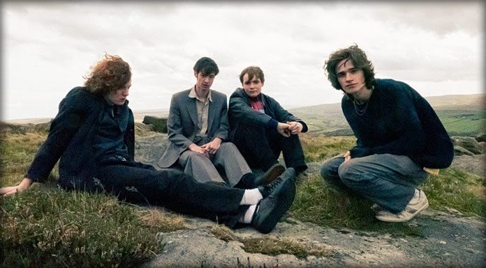 The Lounge Society Presenta Su EP Debut “Silk For The Starving” The Lounge Society Presenta Su EP Debut "Silk For The Starving"