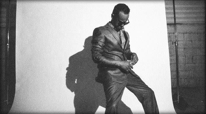 Axel Catalán Presenta Su Nuevo Sencillo “Trueno” Axel Catalán Presenta Su Nuevo Sencillo "Trueno"