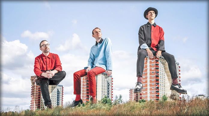 Maxïmo Park Lanza Su Nuevo EP En Vivo “By The Riverside” Maxïmo Park Lanza Su Nuevo EP En Vivo "By The Riverside"