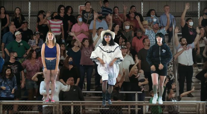 La Luz Presenta Su Nuevo Sencillo Y Video “The Pines” La Luz Presenta Su Nuevo Sencillo Y Video "The Pines"