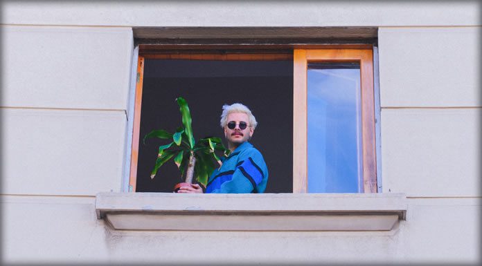 Francisco Gana Presenta Su Nuevo Sencillo "Loco Loco"