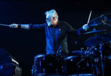 Roger Taylor (Batería De Queen) Estrena Su Nuevo Sencillo “The Clapping Song” Roger Taylor (Batería De Queen) Estrena Su Nuevo Sencillo "The Clapping Song"