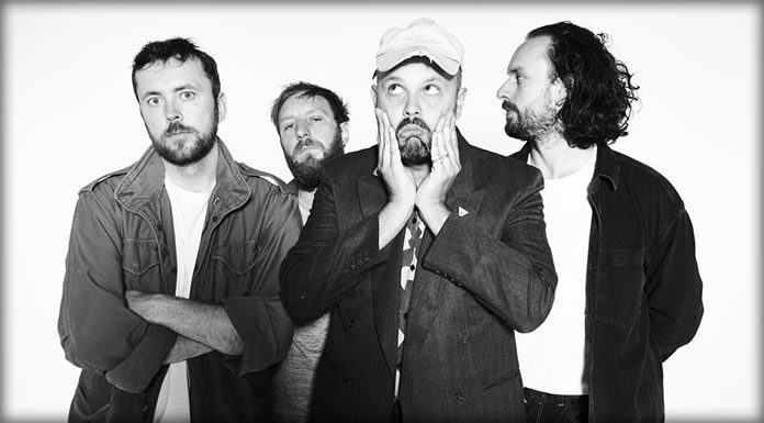 TV Priest Estrena Su Nuevo Sencillo “Lifesize” TV Priest Estrena Su Nuevo Sencillo "Lifesize"