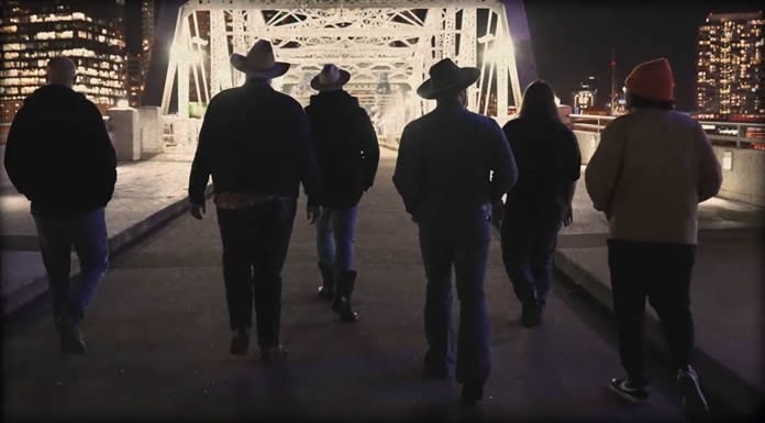 49 Winchester Estrena Su Nuevo Sencillo Y Video "Damn Darlin’"