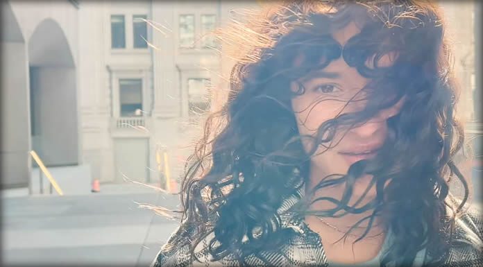 Lili-Ann De Francesco Presenta Su Nuevo Sencillo “Honest” Lili-Ann De Francesco Presenta Su Nuevo Sencillo "Honest"