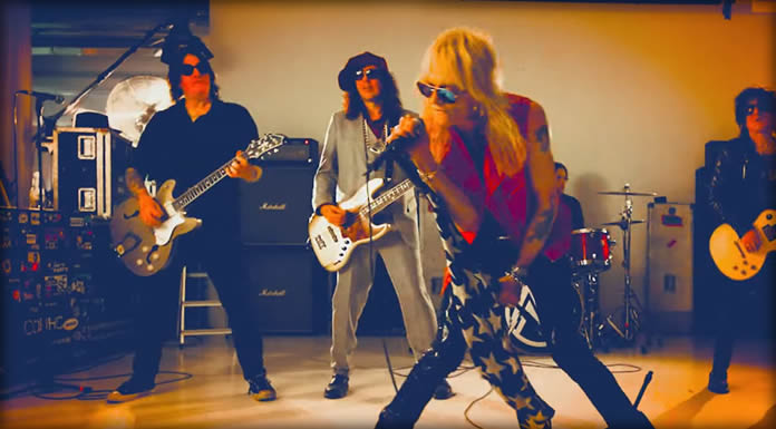 Michael Monroe Estrena Su Nuevo Sencillo Y Video "Can't Stop Falling Apart"