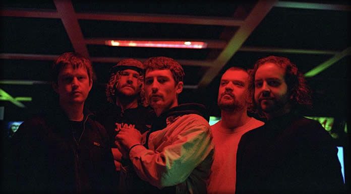 Moreish Idols Estrenan Su Nuevo Sencillo Y Video “Speedboat” Ahora Con Speedy Wunderground Moreish Idols Estrenan Su Nuevo Sencillo Y Video "Speedboat" Ahora Con Speedy Wunderground