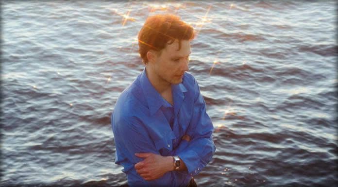 Colyn Cameron Presenta Sencillo Y Video “Stream” Adelanto De Su Nuevo Álbum “Freehand” Colyn Cameron Presenta Sencillo Y Video “Stream” Adelanto De Su Nuevo Álbum "Freehand"