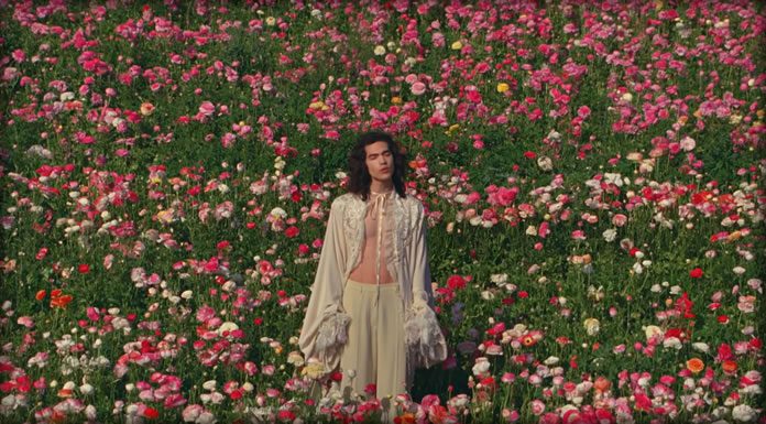 Conan Gray Estrena Su Nuevo Sencillo Y Video “Yours” Conan Gray Estrena Su Nuevo Sencillo Y Video “Yours”