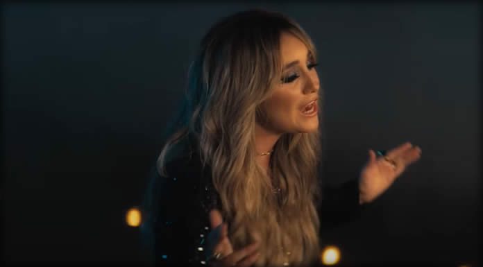 Lainey Wilson Presenta Su Nuevo Sencillo Y Video “Heart Like A Truck” Lainey Wilson Presenta Su Nuevo Sencillo Y Video “Heart Like A Truck”