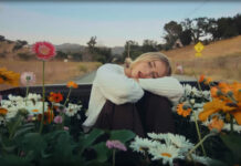 Claire Rosinkranz Presenta Su Nuevo Sencillo Y Video: “I’m Too Pretty For This” Claire Rosinkranz Presenta Su Nuevo Sencillo Y Video: “I’m Too Pretty For This”