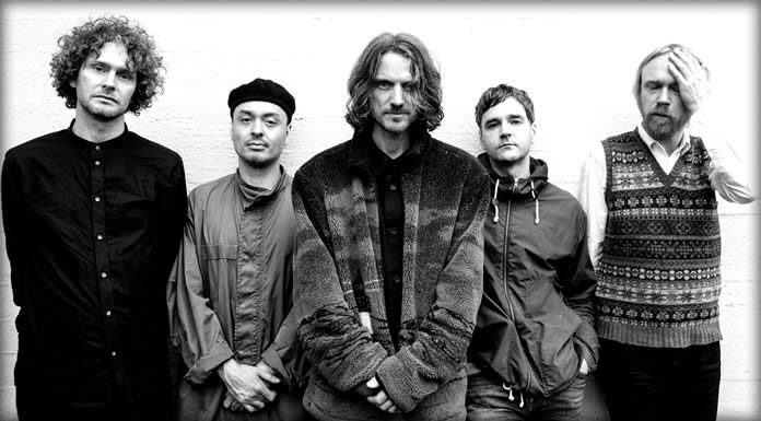 Dungen Presenta Su Nuevo Sencillo Y Video: “Nattens Sista Strimma Ljus” Dungen Presenta Su Nuevo Sencillo Y Video: "Nattens Sista Strimma Ljus"