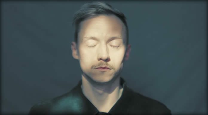 Hamish Hawk Regresa Con Nuevo Sencillo Y Video: "Angel Numbers"