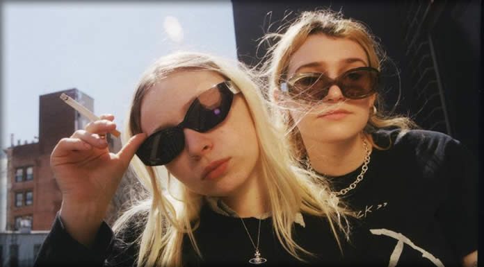 Momma Presenta Su Nuevo Sencillo Y Video: “Motorbike”