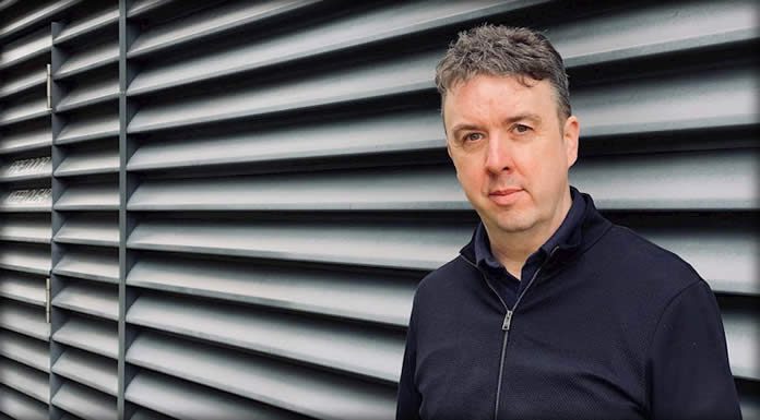 Richard Evans Lanza Nuevo Álbum: “Sentinel” En Cd Y Estrena El Video De “Brave New World” Richard Evans Lanza Nuevo Álbum: "Sentinel" Y Estrena El Video De "Brave New World"