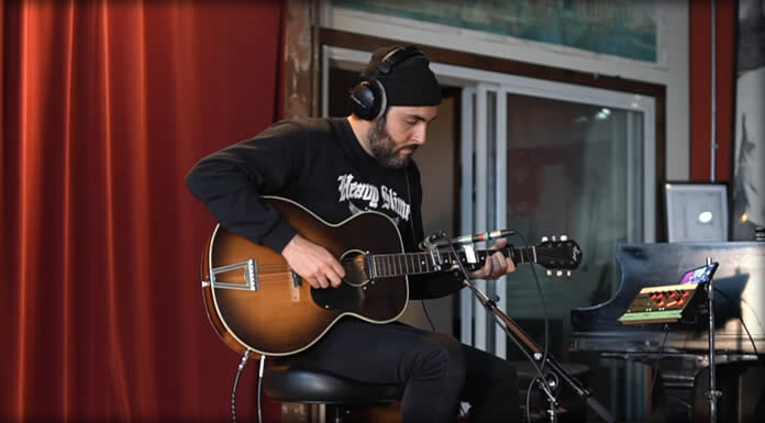 Ariel Posen Presenta Su Nuevo EP: "Downtown" Y El Video En Vivo De “Better’S On The Way”