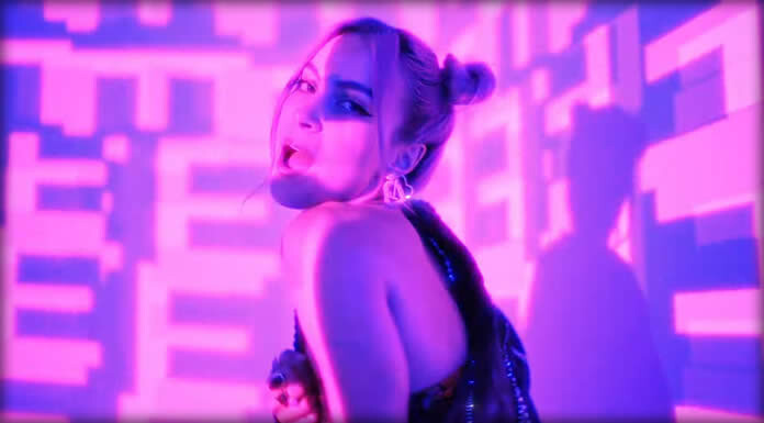 Camden Cox Estrena Su Nuevo Sencillo Y Video: "Elevated"