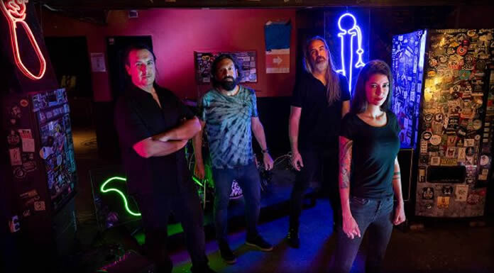 Carmencita Calavera Presenta Su Nuevo Sencillo Y Video: "Salsipuedes"