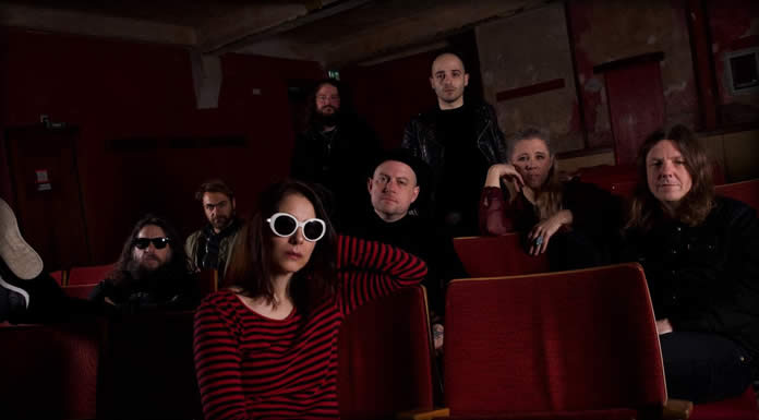 Crippled Black Phoenix Estrena Su Nuevo Sencillo Y Video: "Everything Is Beautiful But Us"