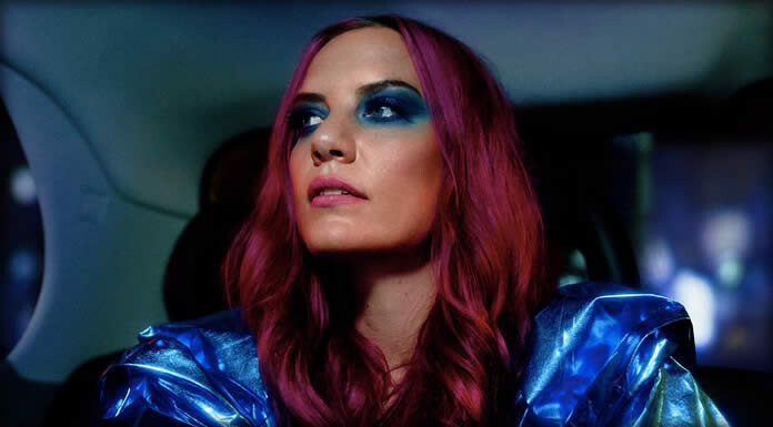 Fe Salomon Estrena Su Nuevo EP: “Taxicabs” Y El Video Oficial Del Sencillo Principal Fe Salomon Estrena Su Nuevo EP: "Taxicabs" Y El Video Oficial Del Sencillo Principal