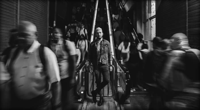 Leon Clef Presenta Su Nuevo Sencillo Y Video: "La Voz De Los Justos"