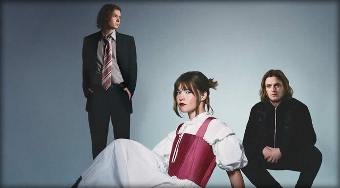 PVA Anuncia Su Álbum Debut: “BLUSH” Y Estrena Su Nuevo Sencillo “Hero Man” PVA Anuncia Su Álbum Debut: “BLUSH” Y Estrena Su Nuevo Sencillo “Hero Man”