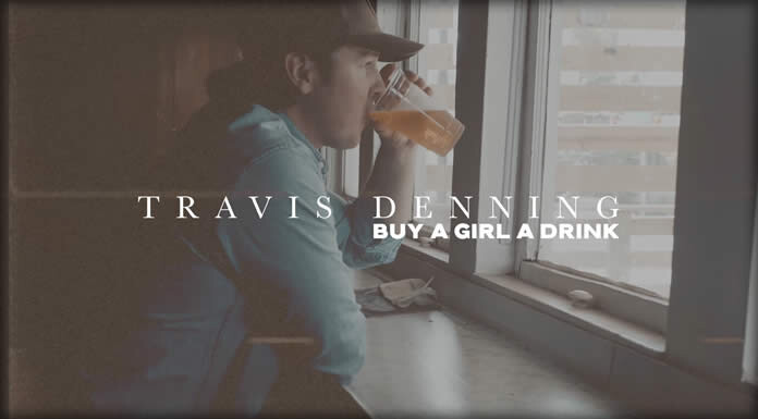 Travis Denning Estrena: “Buy A Girl A Drink” Anunciando Su Nuevo EP “Might As Well Be Me” Travis Denning Estrena: "Buy A Girl A Drink" Anunciando Su Nuevo EP “Might As Well Be Me”