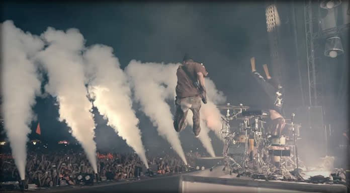 Twenty One Pilots Comparte Reversión Especial En Vivo De "Heathens"