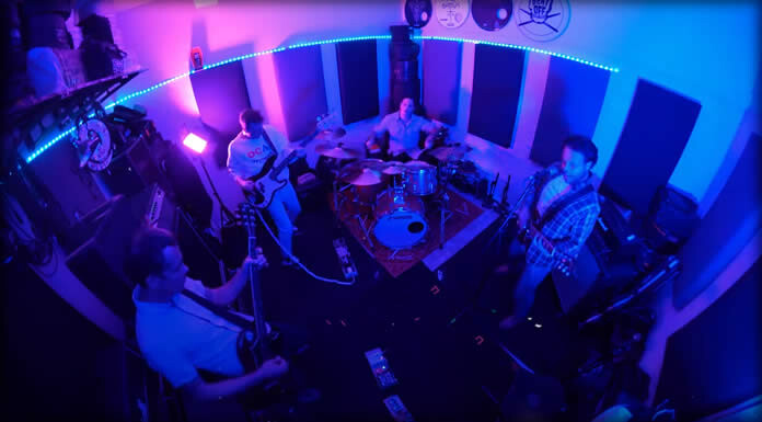 Ways Away Presenta Su Nuevo Sencillo Y Video: “Nevermind The Dog”