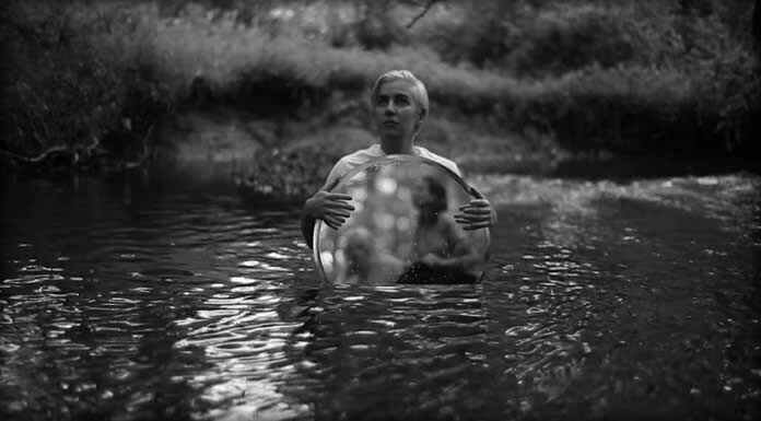 Zoe Boekbinder Presenta El Video Oficial De Su Sencillo: “I Am Yesterday”