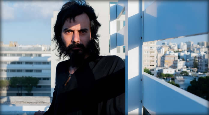 Antonis Antoniou Estrena Su Nuevo Sencillo Y Video: “Throisma” Antonis Antoniou Estrena Su Nuevo Sencillo Y Video: "Throisma"