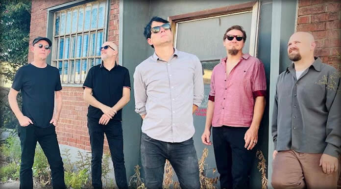 Candy Coffins Presenta: "Every Day A Fresh Atrocity" Primer Sencillo De "Once Do It With Feeling"