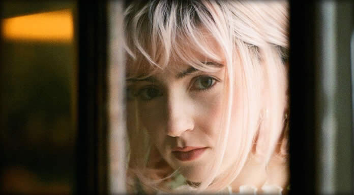 Erika Sirola Presenta Su EP Debut: “Who?” Erika Sirola Presenta Su EP Debut: "Who?"