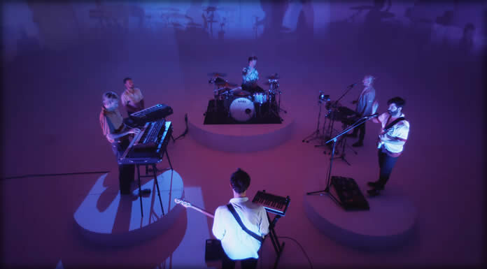 Foals Presenta El Video Oficial De La Canción Principal De Su Nuevo Álbum: “Life Is Yours” Foals Presenta El Video Oficial De La Canción Principal De Su Nuevo Álbum: "Life Is Yours"