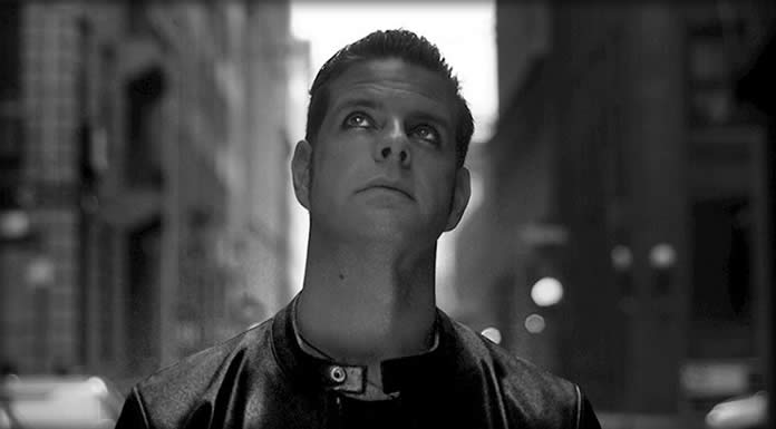 Ronan Conroy Presenta Su Nuevo Sencillo Y Video: "Double Helix"