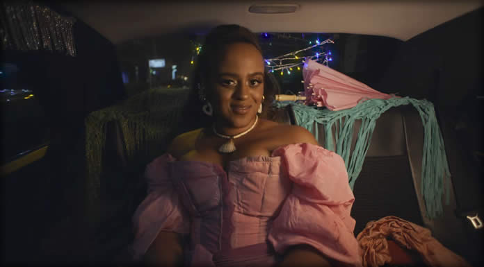 Seinabo Sey Lanza Su Nuevo Sencillo Y Video: "Swim Away"