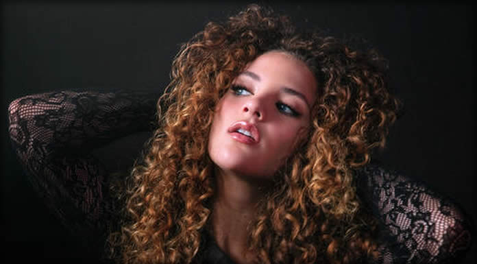 Sofie Dossi Presenta Su Sencillo Y Video Debut: “Bunny”