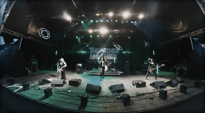 Thundermother Presenta Su Nuevo Sencillo Y Video: “Black And Gold” Thundermother Presenta Su Nuevo Sencillo Y Video: "Black And Gold”