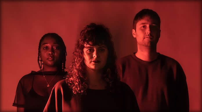 un.procedure Anuncia Su Ep Debut Y Estrena Su Nuevo Sencillo Y Video: "Polytunnel"