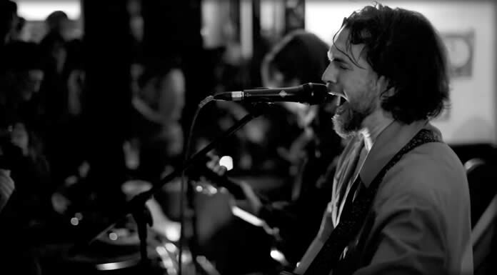 Adam Giles Levy Regresa Con Su Nuevo Sencillo Y Video: "The Fall"