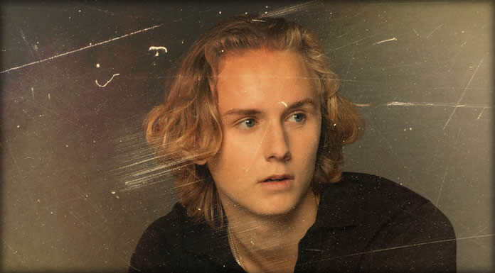 Adrian Macéus Presenta Su Nuevo Sencillo: "Somebody To Love"