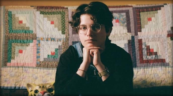 Bells Larsen Estrena Su Álbum Debut “Good Grief” Y El Video Oficial De “Teenage Love” Bells Larsen Estrena Su Álbum Debut "Good Grief" Y El Video Oficial De "Teenage Love"