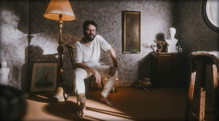 El Kanka Estrena Su Nuevo Sencillo Y Video: "Autorretrato"