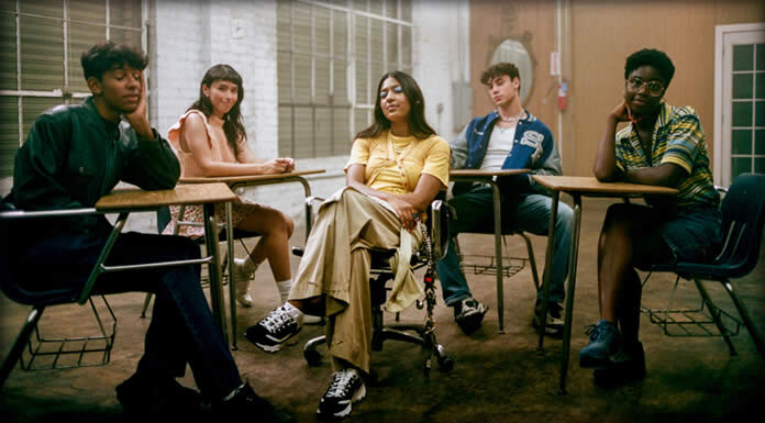 Hope Tala Estrena El Video Oficial De Su Sencillo: “Leave It On The Dancefloor” Hope Tala Estrena El Video Oficial De Su Sencillo “Leave It On The Dancefloor”