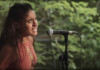 Jessie Reyez Comparte El Video Acústico De Su Nuevo Sencillo: “Mutual Friend”