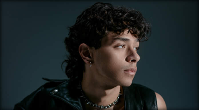 Justice Carradine Presenta Su EP Debut: “What A Weird Dream” Y El Sencillo Y Video “How It Ends” Justice Carradine Presenta Su EP Debut: "What A Weird Dream" Y El Sencillo Y Video "How It Ends"